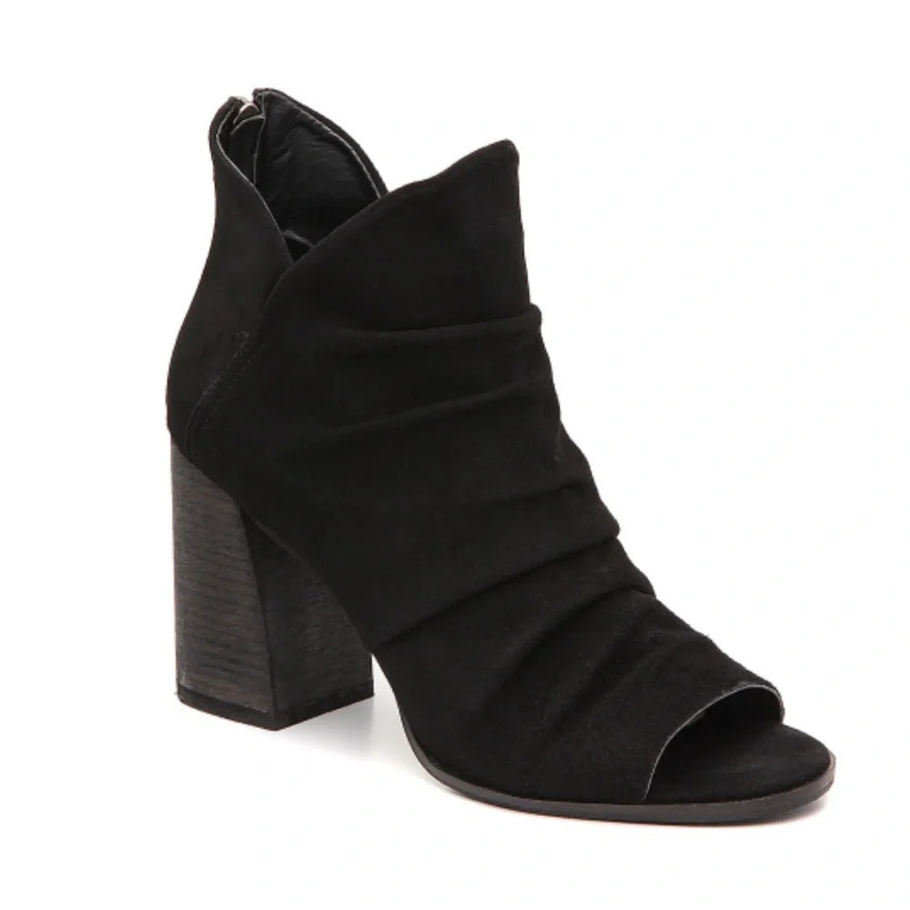 Tahari open toe bootie